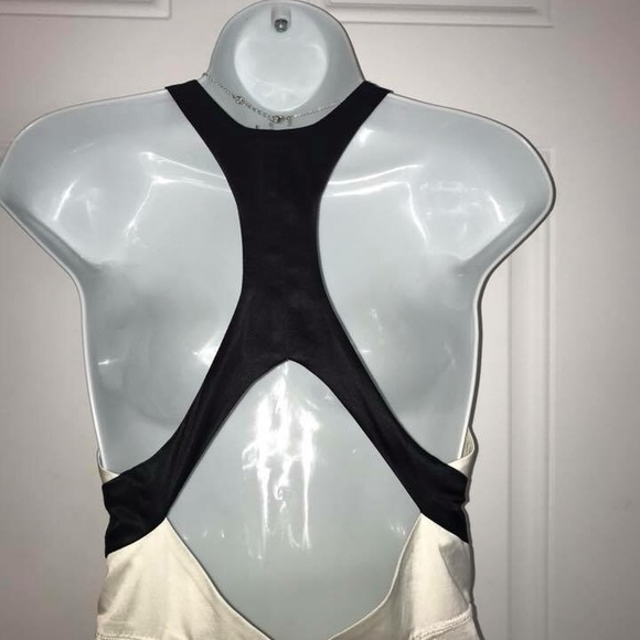 Beautiful BeBe dress - Picture 2 of 3